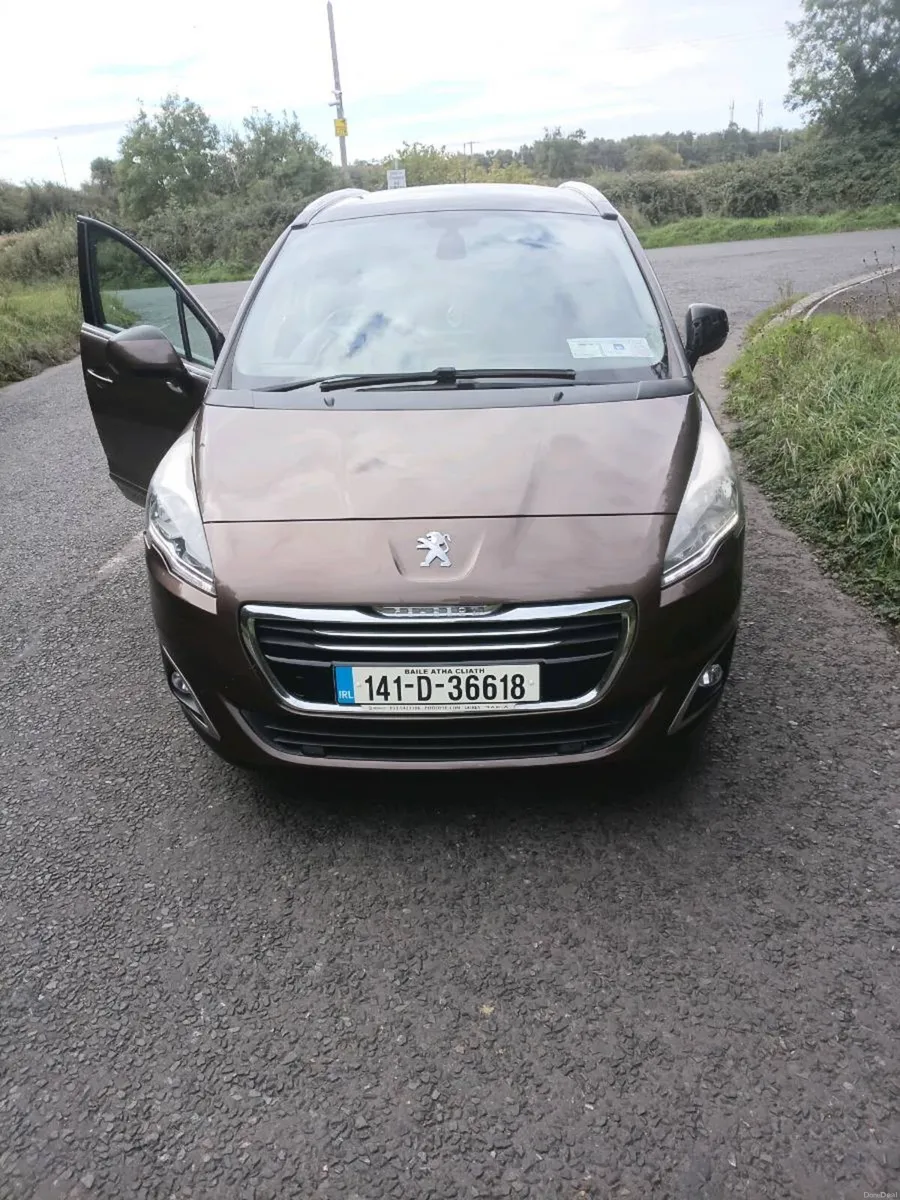 Peugeot 5008 - Image 1