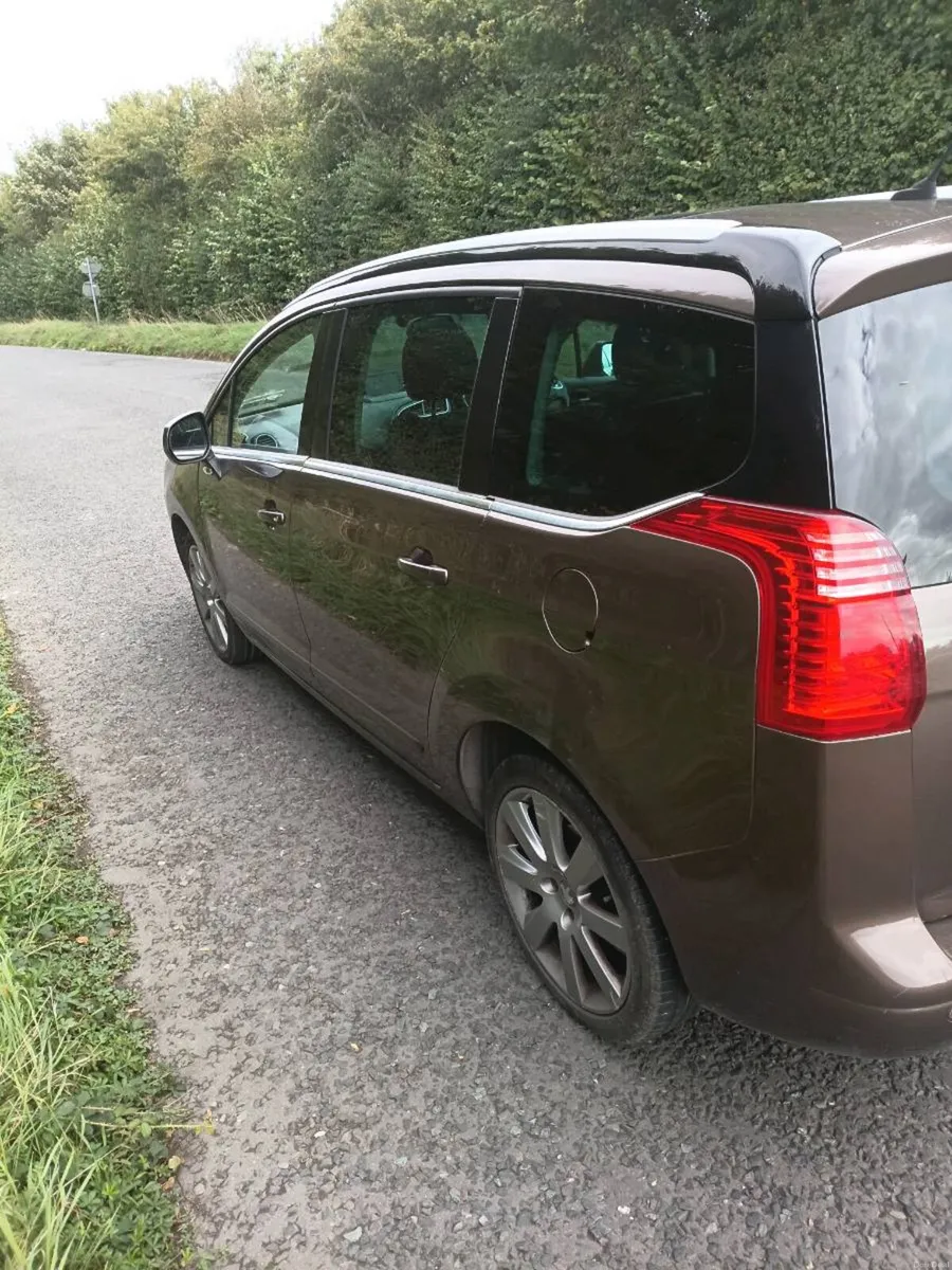 Peugeot 5008 - Image 3