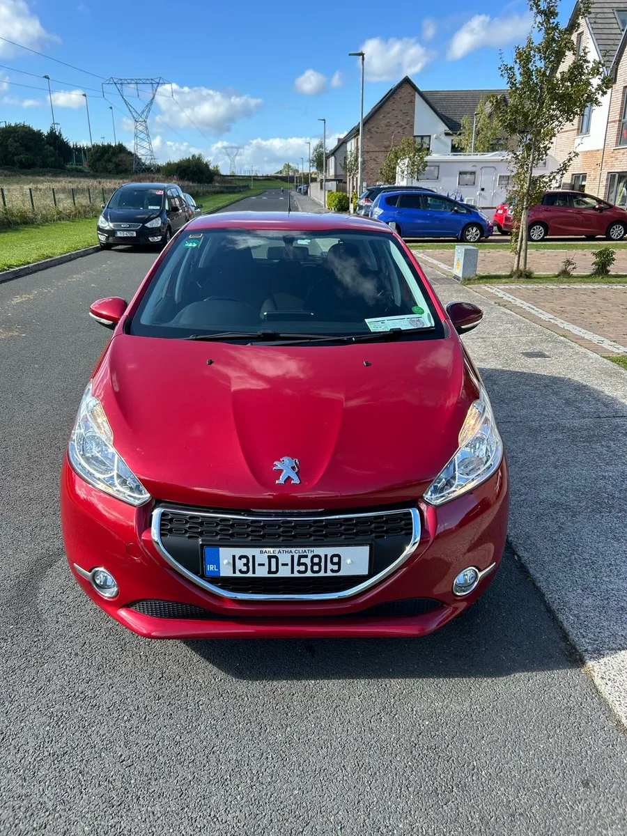 131 PEUGEOT 208 1.2 €3,950 LOW KMS - Image 2