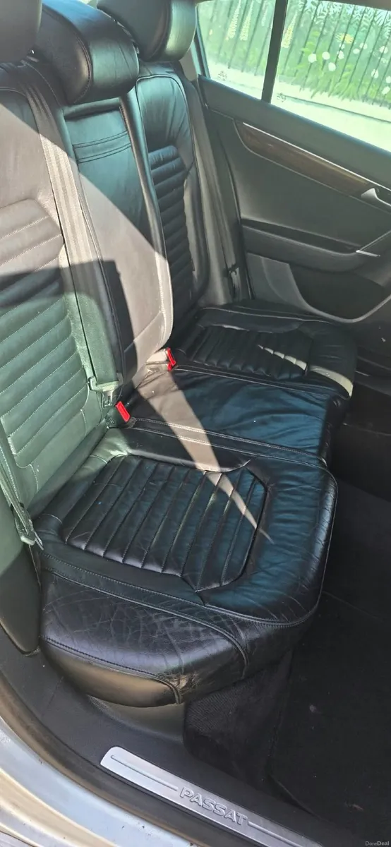 Volkswagen Passat 2014 - Image 3