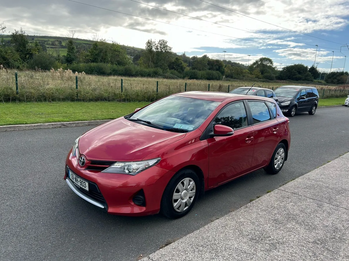 131 TOYOTA AURIS  1.4 D4D TERRA  €4,950 NCT 08-27 - Image 3