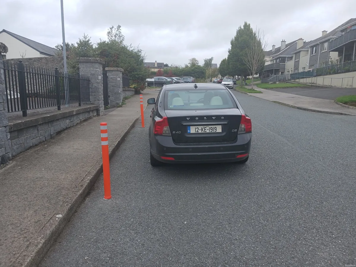 Volvo S40 2012 - Image 1