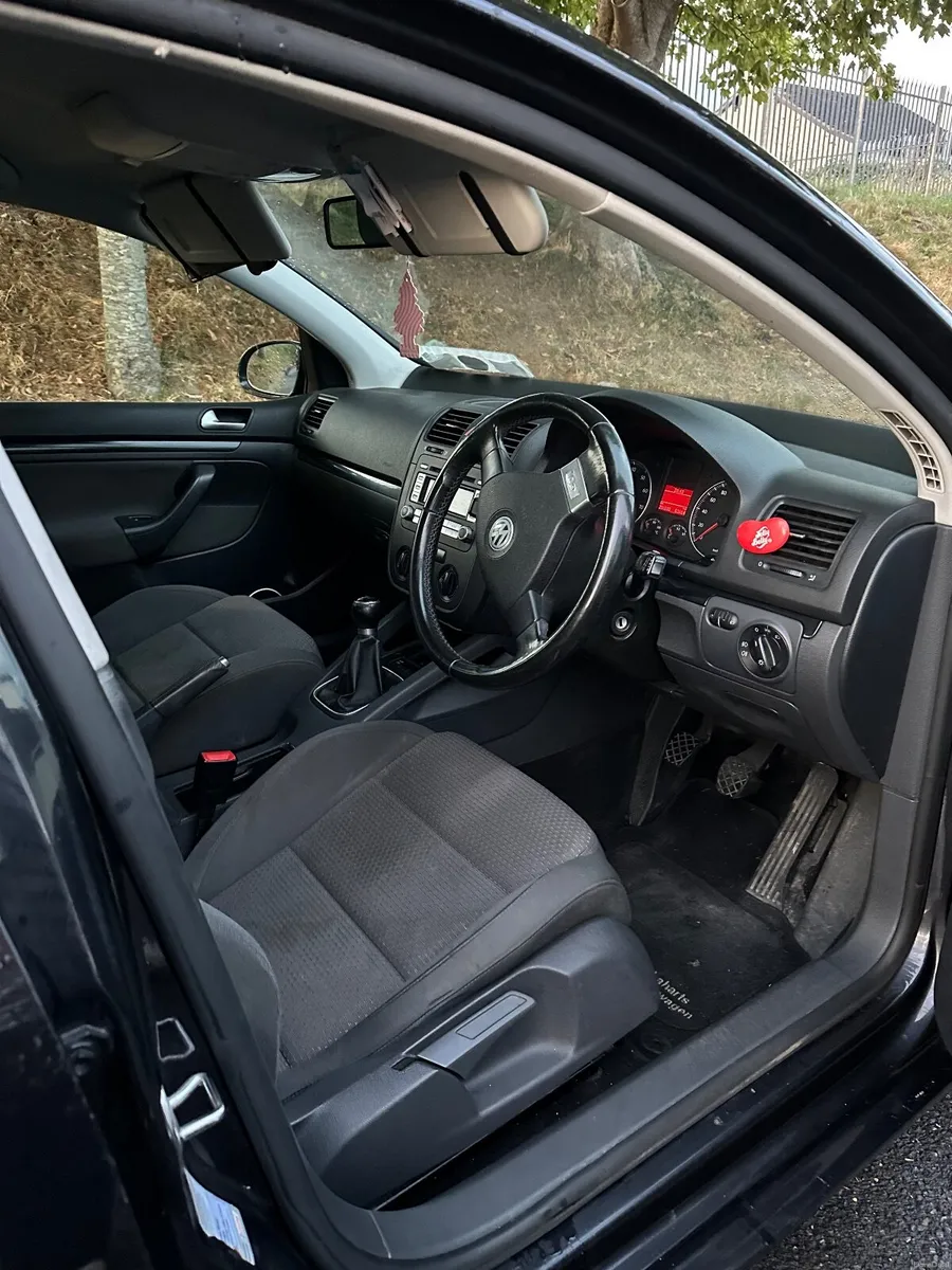 Volkswagen Golf 2008 - Image 4