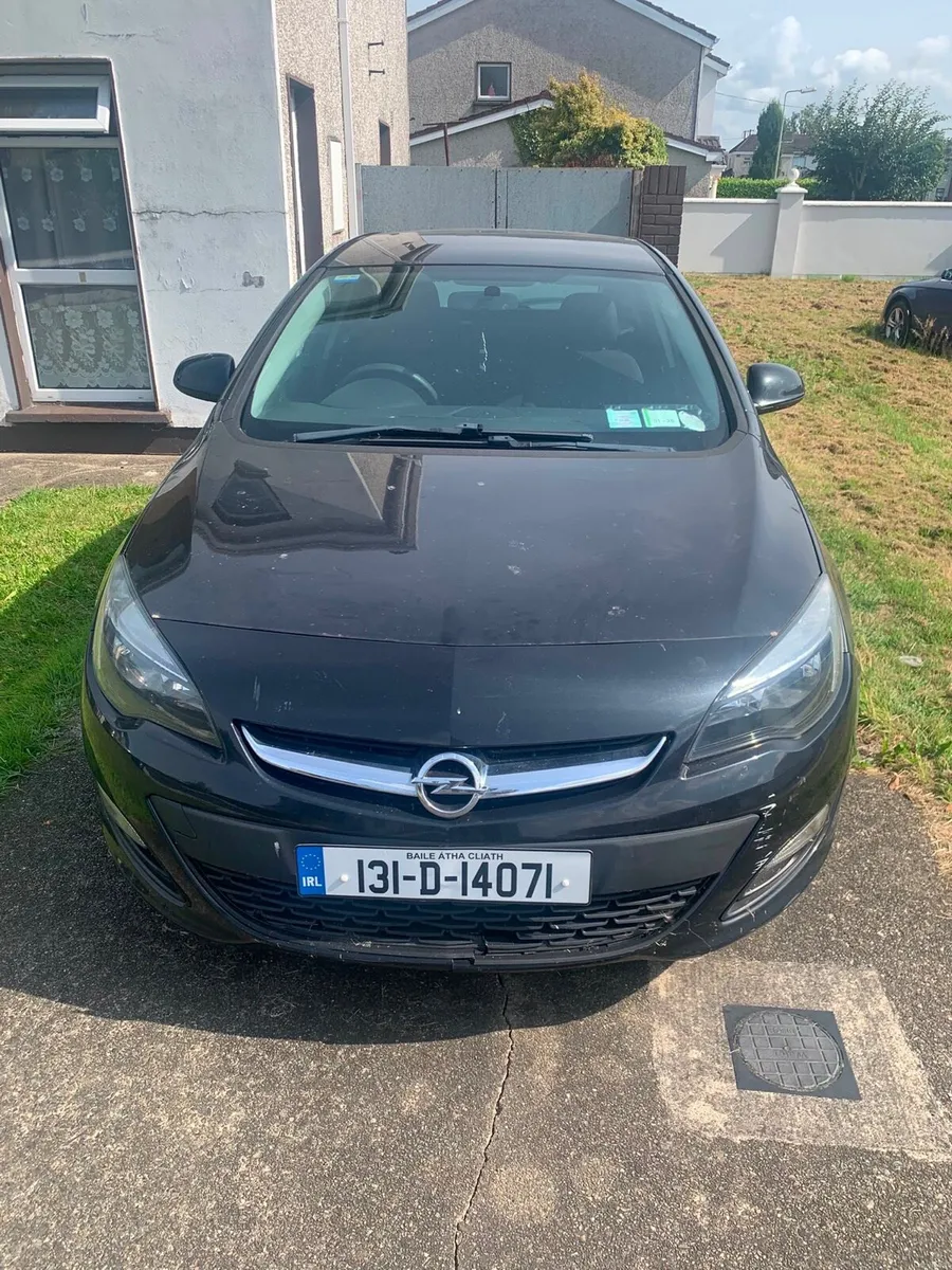 Opel Astra - Image 1