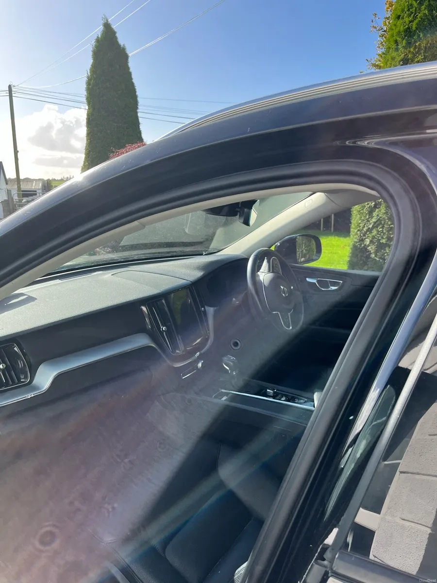 Volvo - Image 2