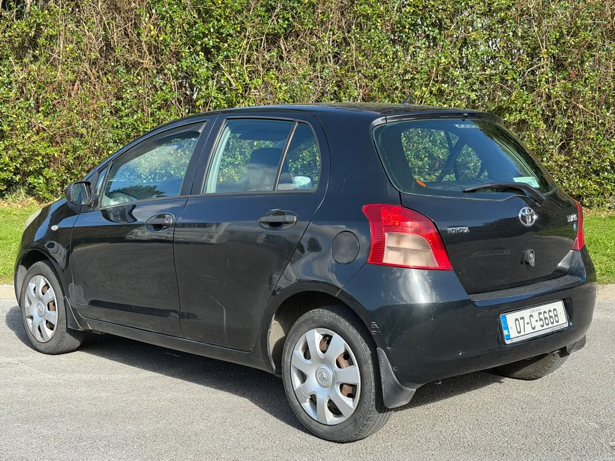 Toyota Yaris - Image 3