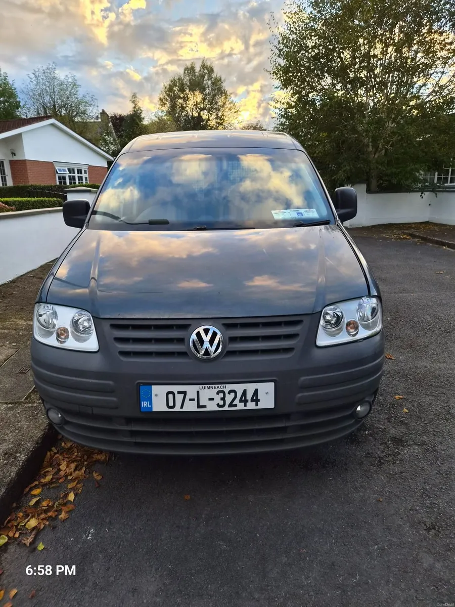 Volkswagen Caddy 2007 - Image 3
