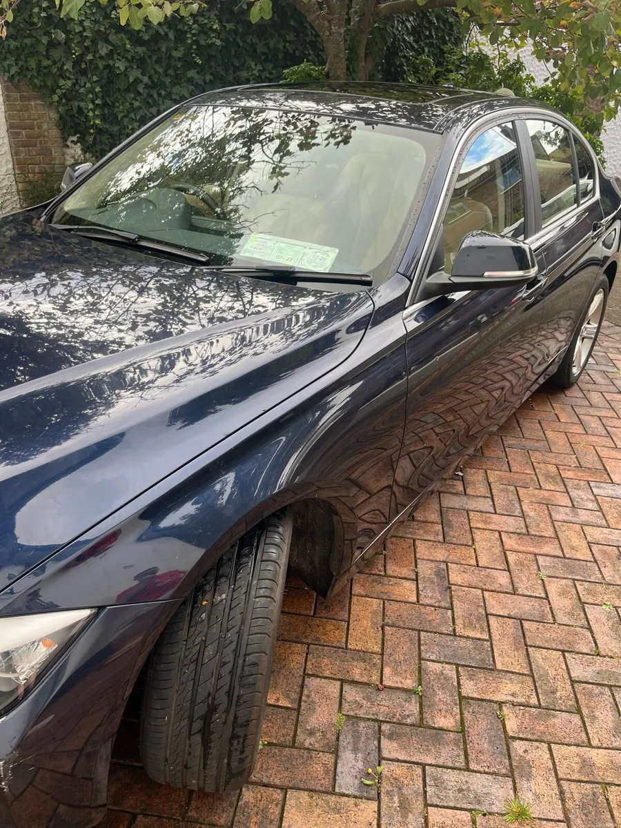 CAR - Image 5