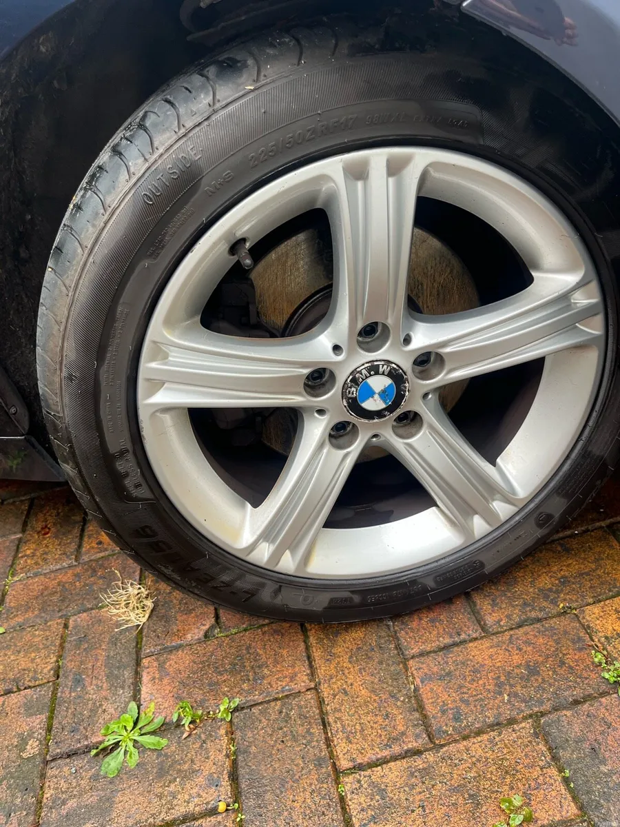 CAR - Image 6