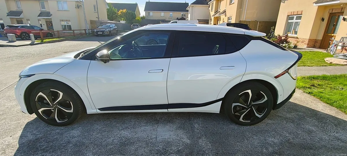 Kia EV6 GT-Line S 77KWH 230BHP LONG RANGE - Image 4