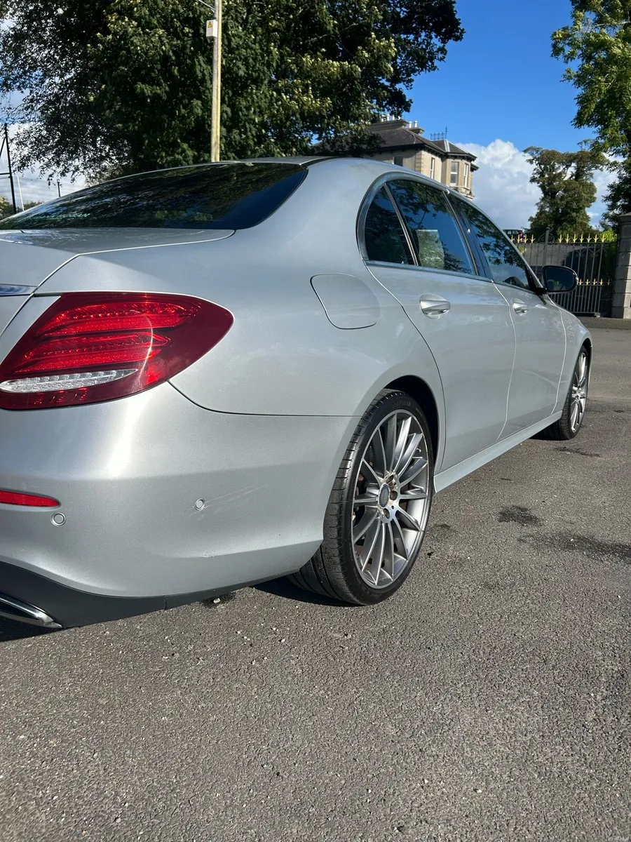 161 Mercedes E220d AMG Line - Image 6
