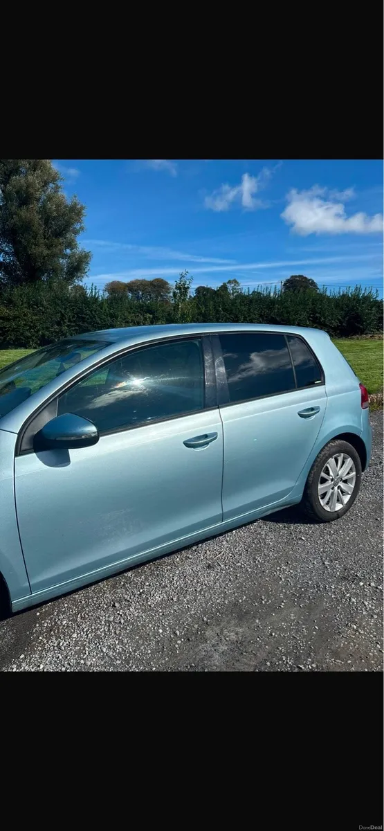 Volkswagen Golf - Image 4