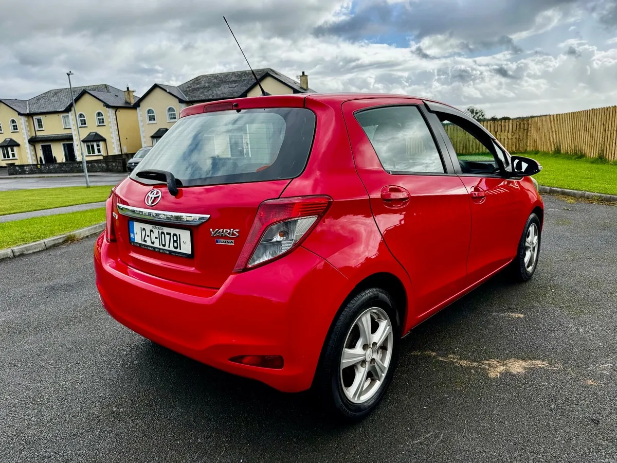 Toyota Yaris 1.0Vvti 2012 *New NCT & Tax 03/27 90k - Image 4