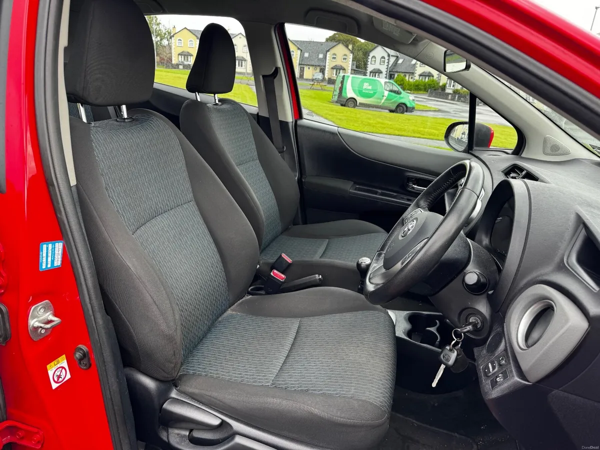Toyota Yaris 1.0Vvti 2012 *New NCT & Tax 03/27 90k - Image 6