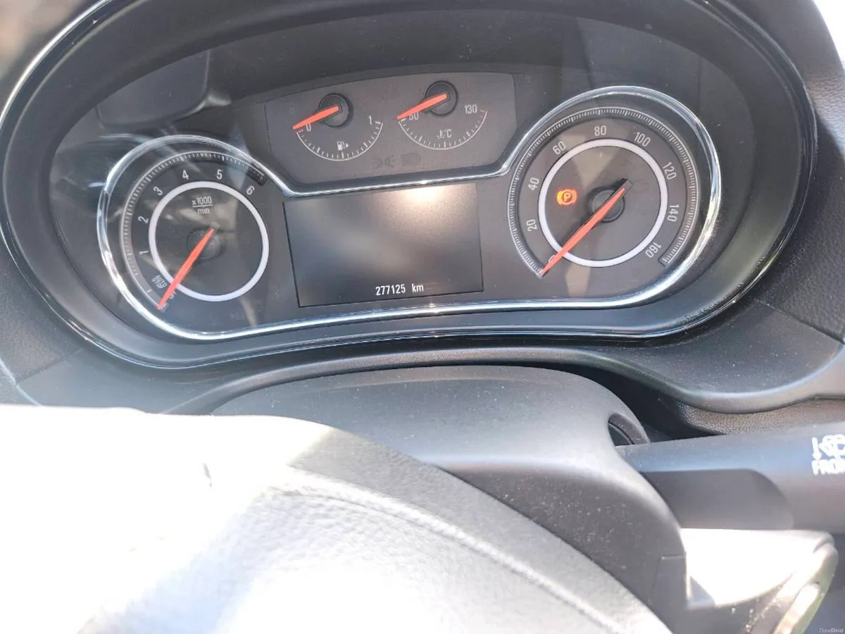 Vauxhall insignia 2.0 Diesel - Image 5