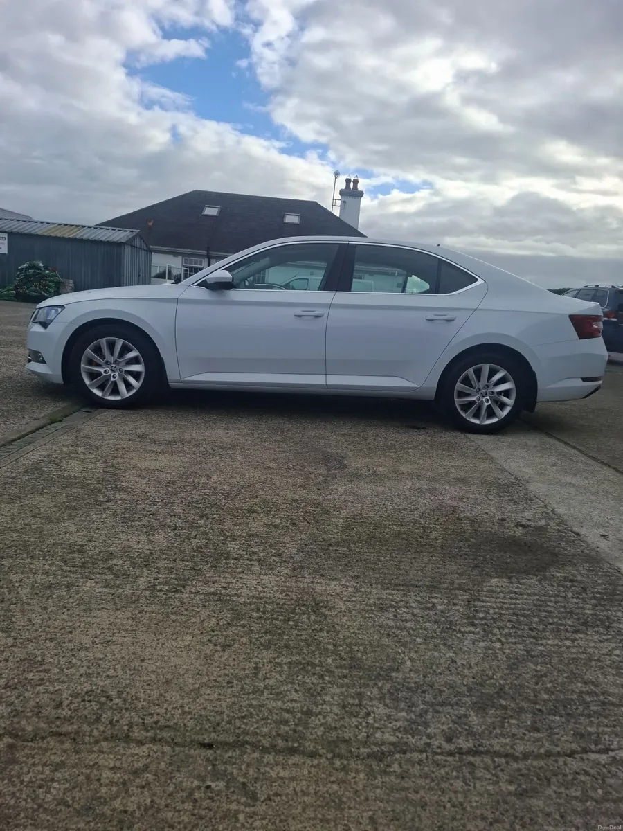 SKODA SUPERB 2.0 TDI AUTO DSG@ OWEN RYAN MOTORS - Image 2