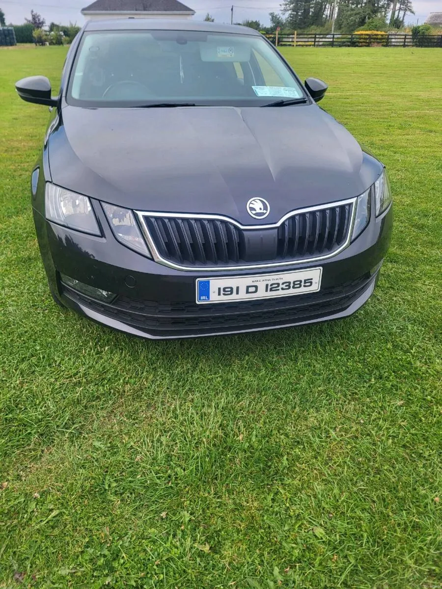 Skoda octavia automatic - Image 2