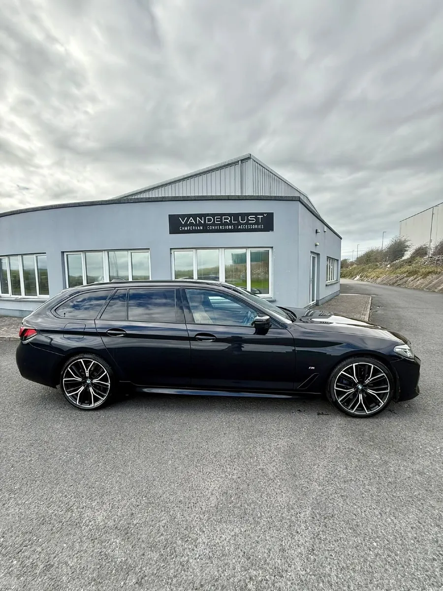BMW 520D Touring XDrive - Image 4