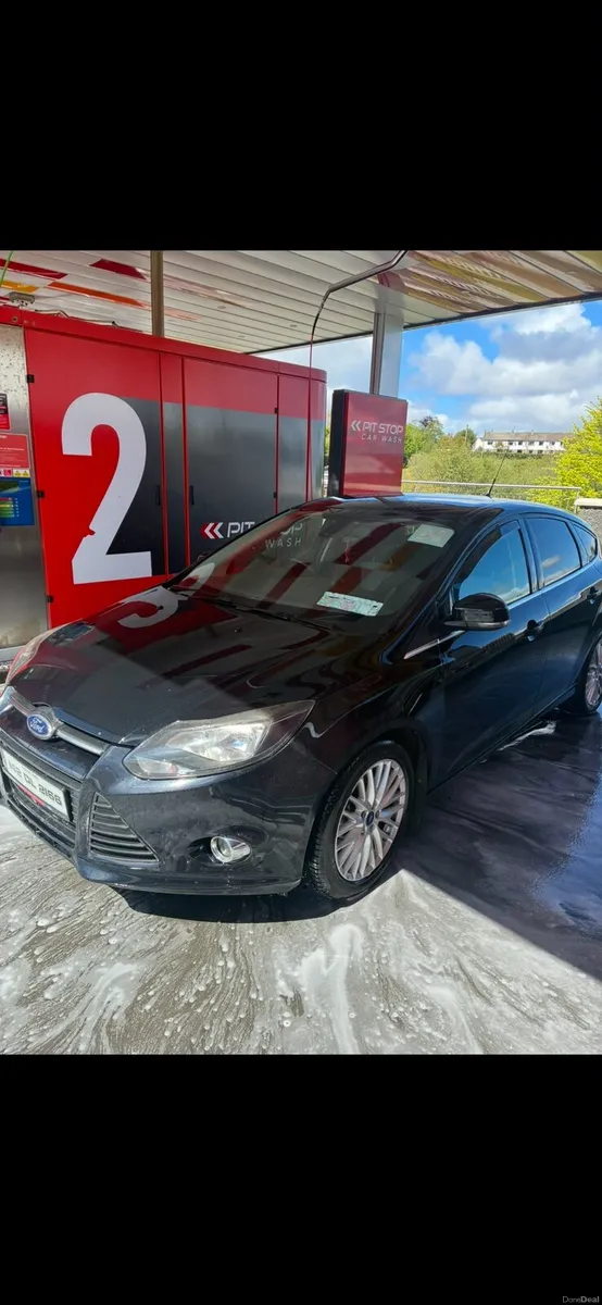 2014 Ford focus - Image 2