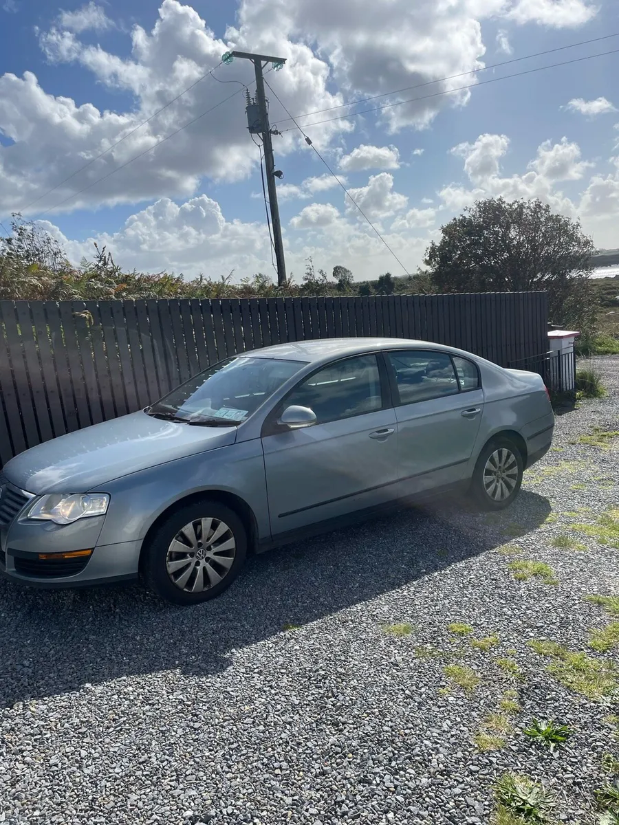 Volkswagen Passat 1.6 - Image 2