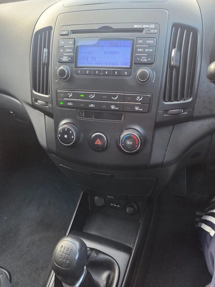 2012 Hyundai i30 Blue Drive, Nct 2/27,Tax2/27 - Image 5