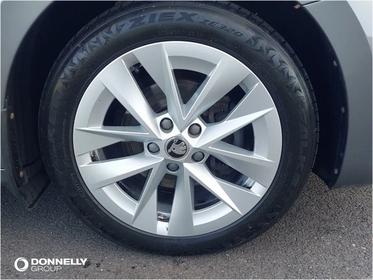 Skoda OCTAVIA 2.0 TDI 150 SE L 5dr DSG - Image 5