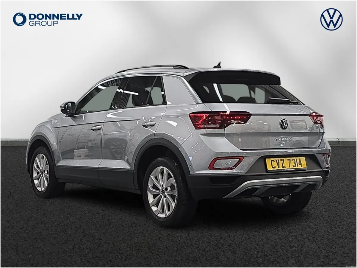 Volkswagen T-roc 1.5 TSI Match 5dr - Image 3