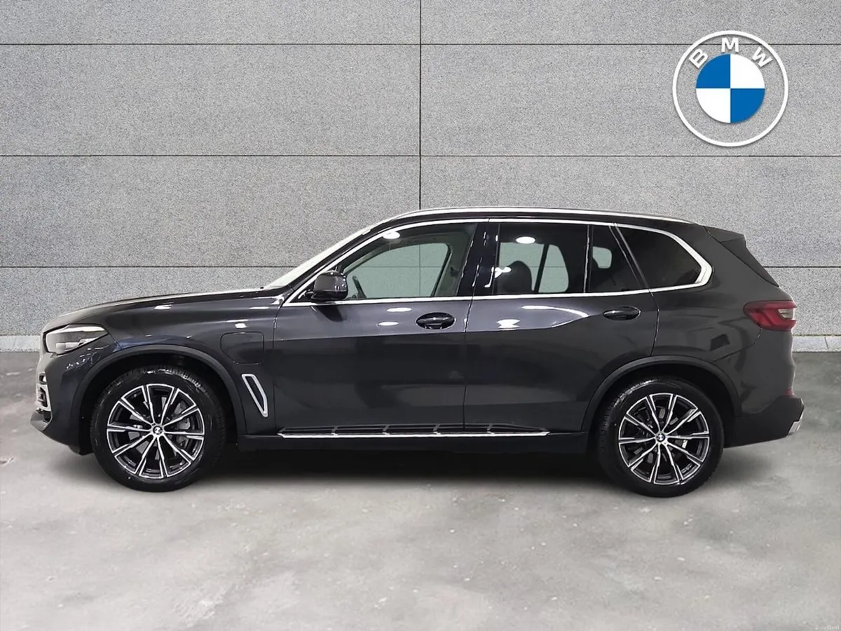 BMW X5 xDrive45e xLine - Image 3