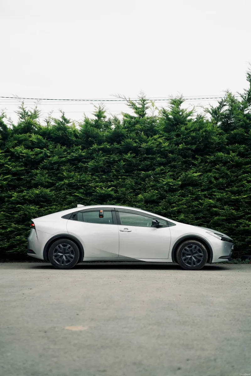 Toyota Prius Self Charging Hybrid 2023 - Image 4