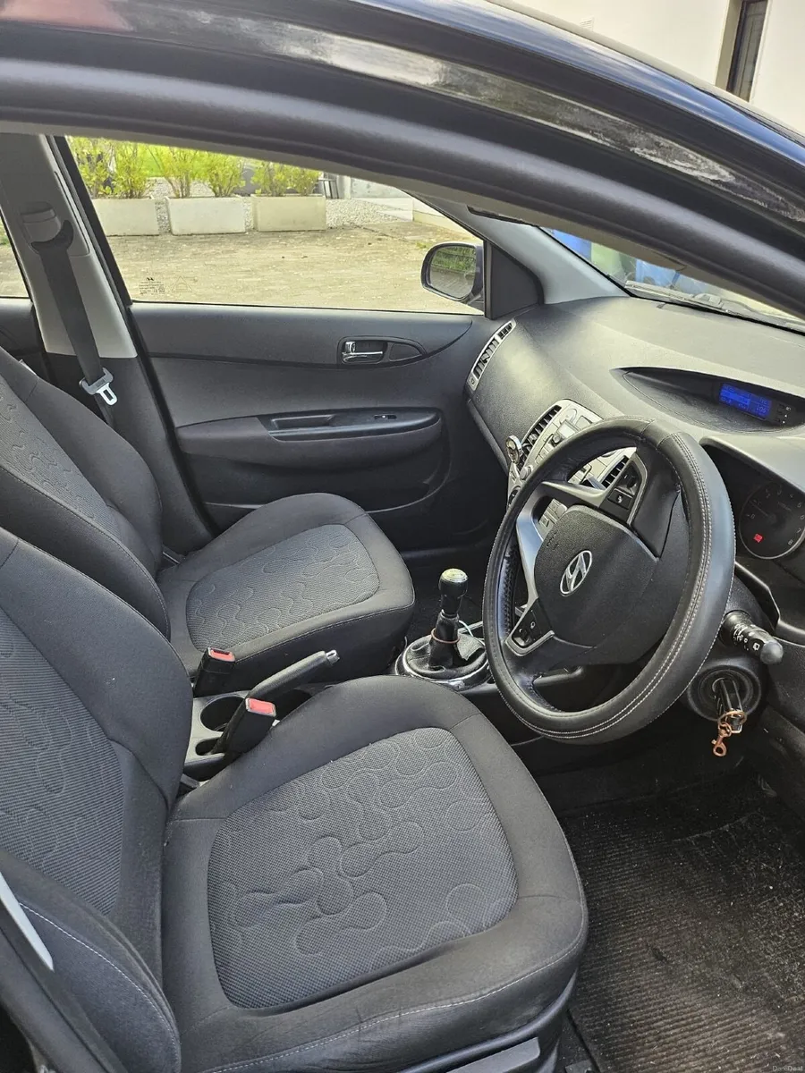 Hyundai i20 2011 - Image 3