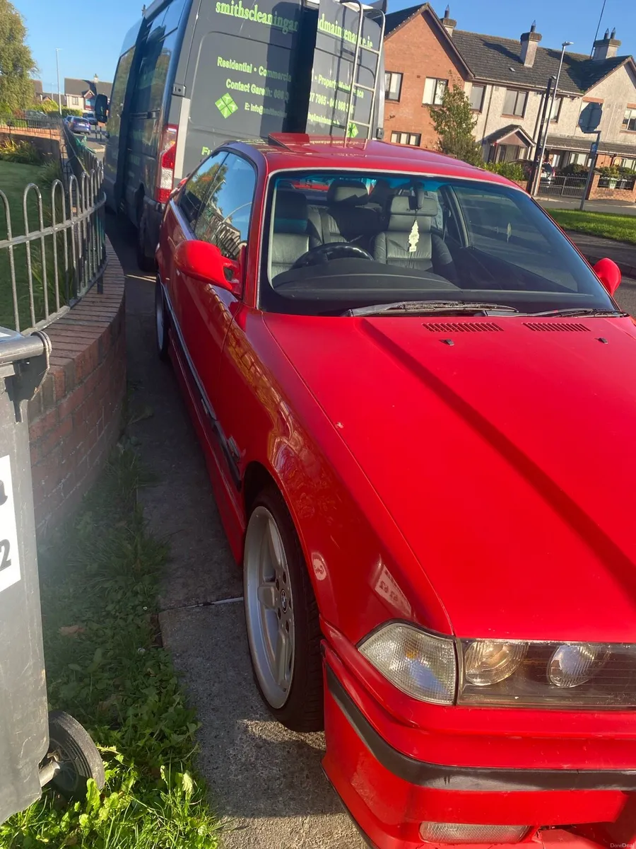 E36 - Image 2