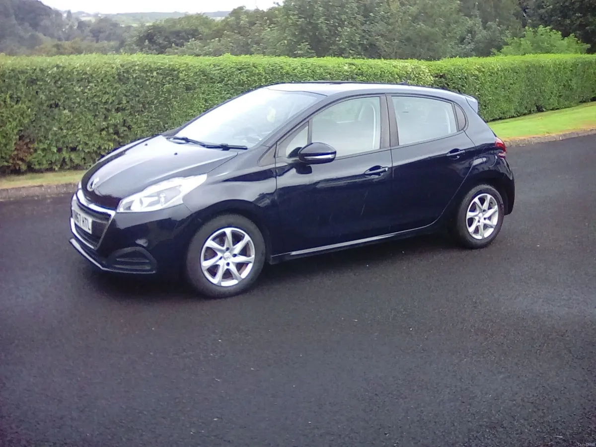 Peugeot 208 2017 - Image 5