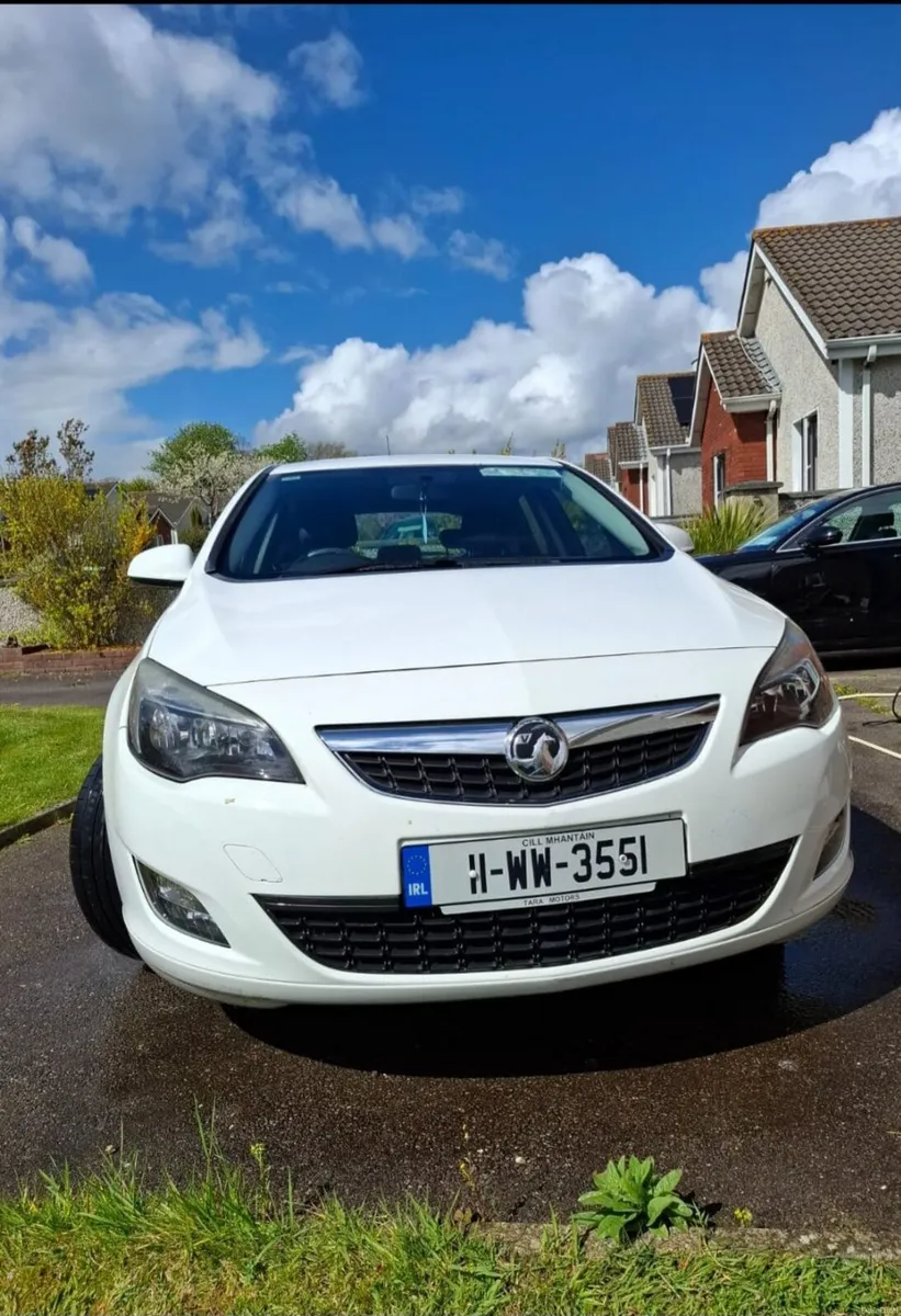 Vauxhall Astra 2011 - Image 4