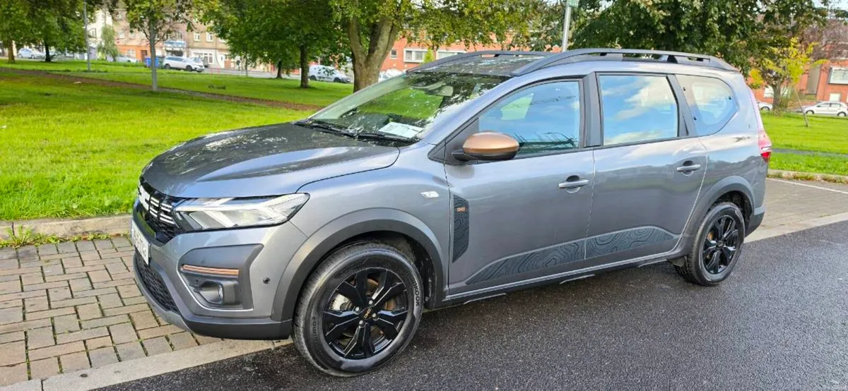 251 DACIA JOGGER EXTREME HEV 145 AUTOMATIC - Image 4