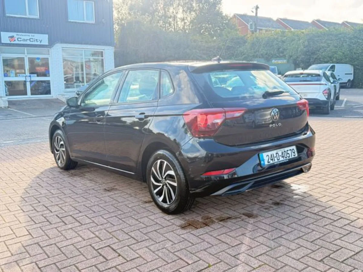 Volkswagen Polo Life 1.0 TSI 95HP M5F 5DR - Image 5