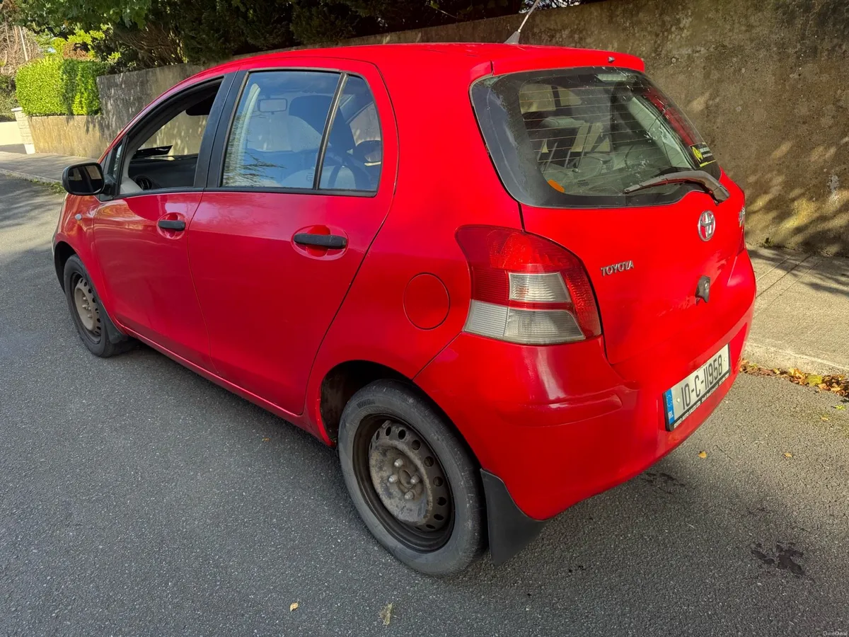 Toyota Yaris - Image 4