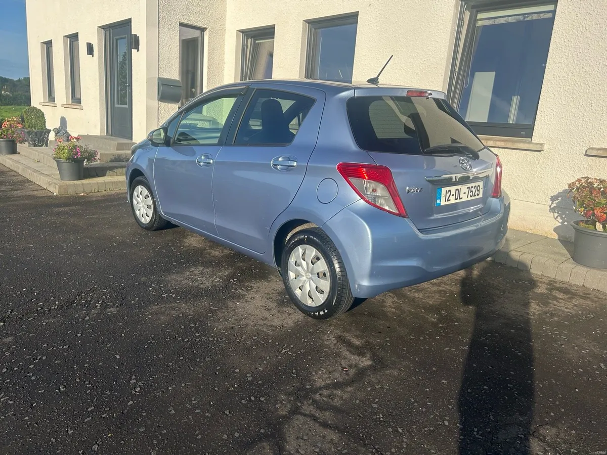 Toyota Vitz - Image 5
