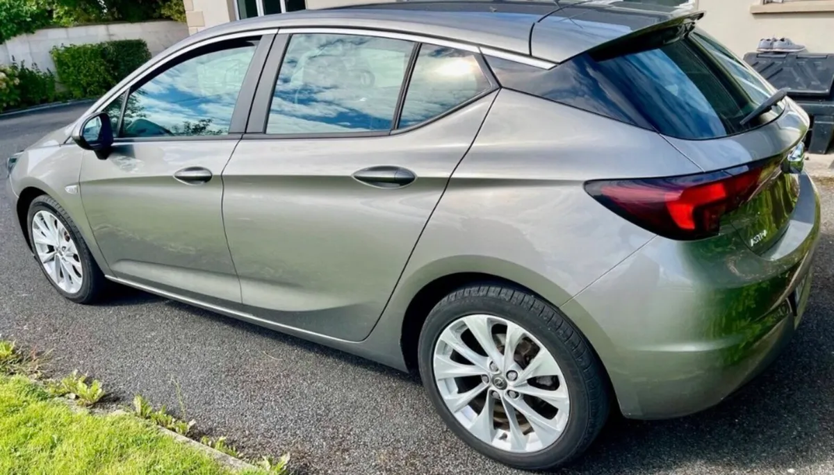 Opel Astra - Image 3