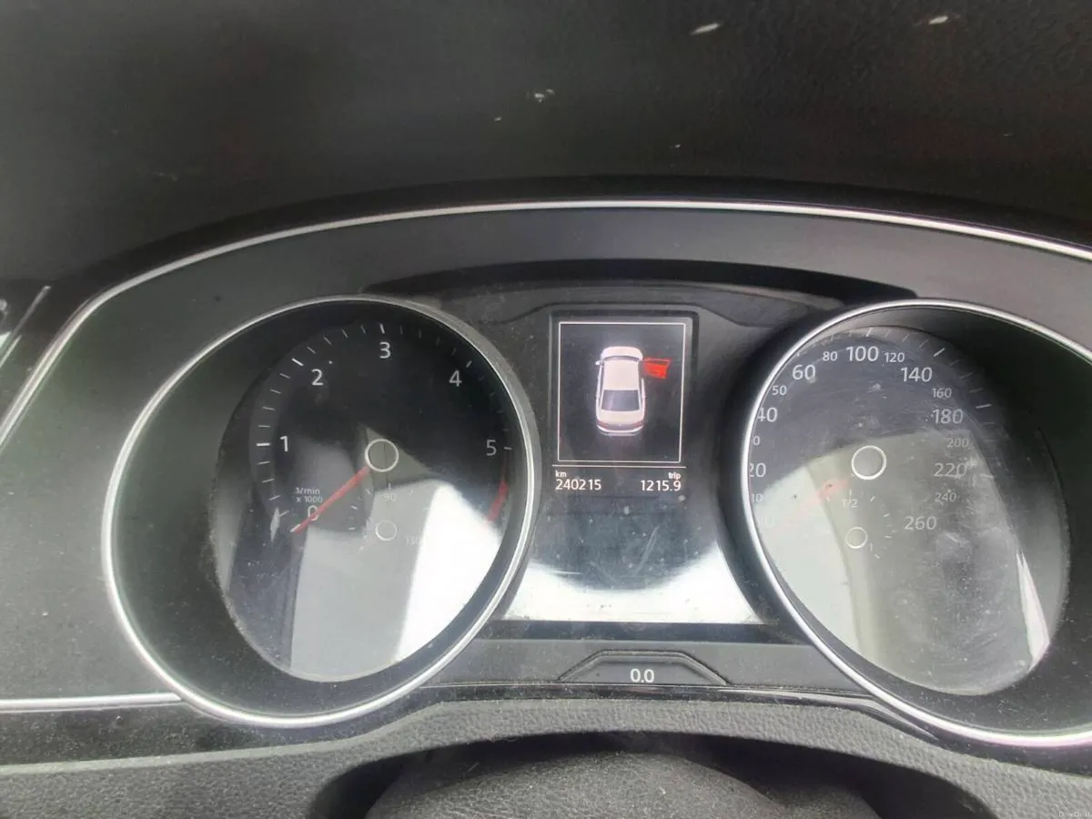 VW Passat - Image 3