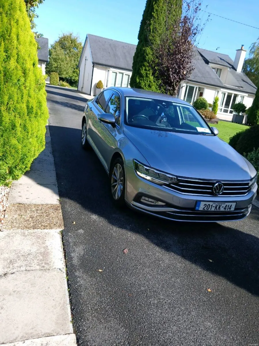 201 volkswagen passat - Image 2