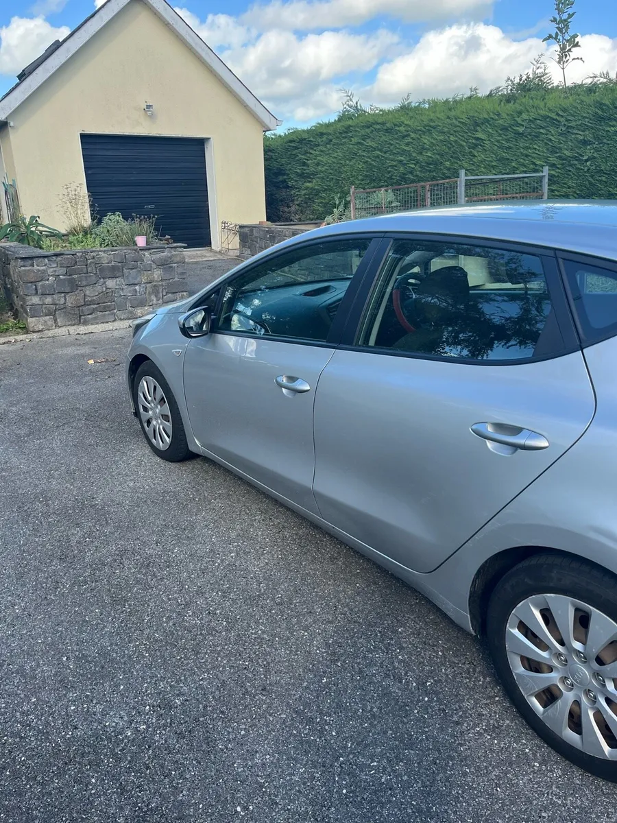 Kia ceed 1.4 diesel 157,000 km - Image 3