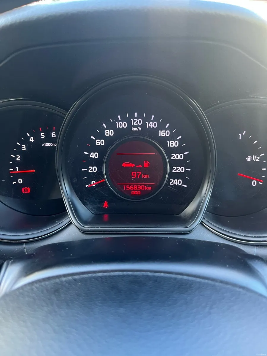 Kia ceed 1.4 diesel 157,000 km - Image 6