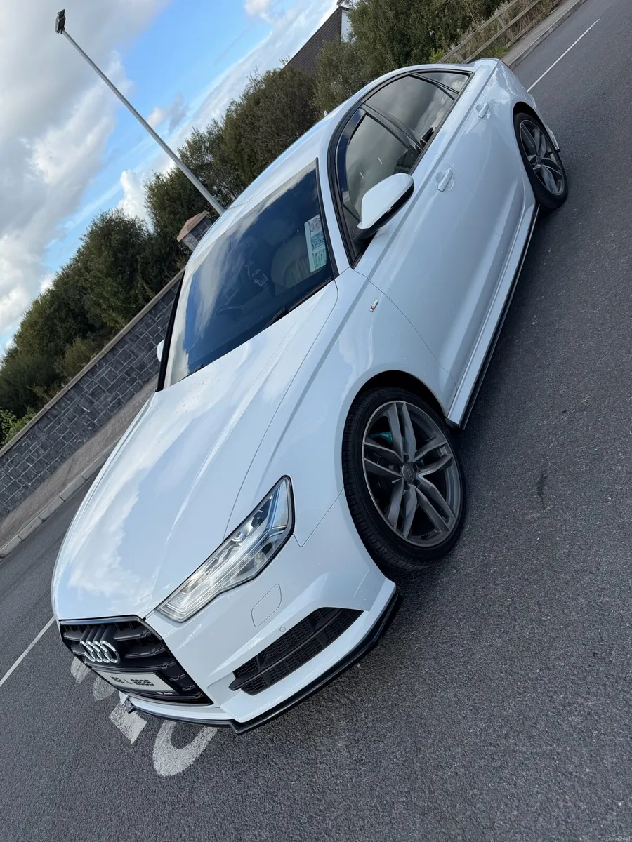 2016 Audi A6 S-Line black edition - Image 3