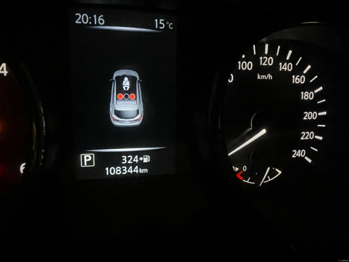 2014 Nissan Qashqui - 1.6 Diesel Automatic - Image 2