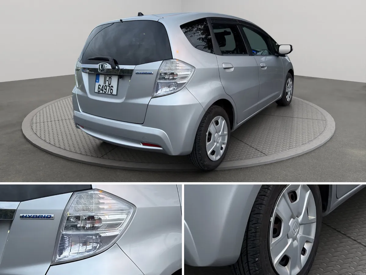 Honda Fit 2011 AUTO - Image 3