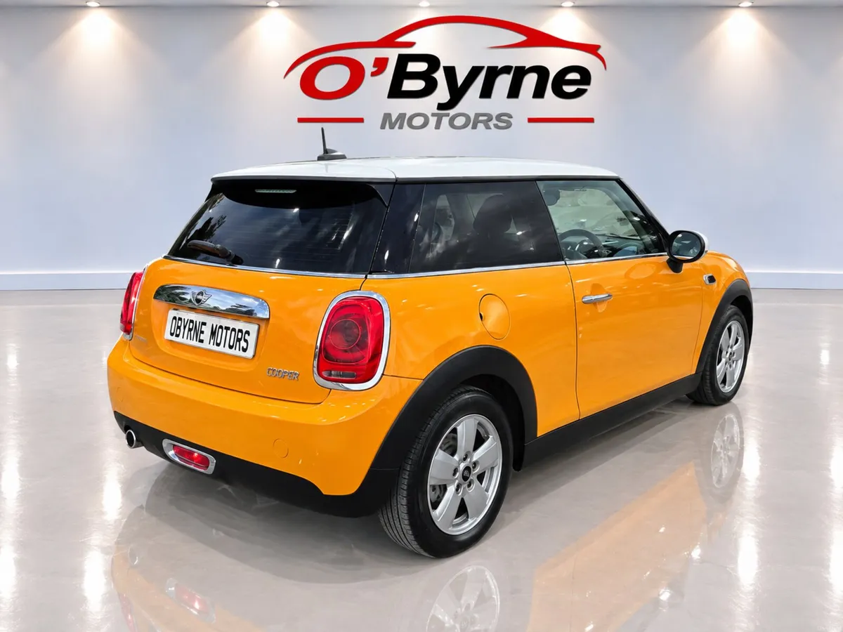 Mini Cooper Automatic - Image 4