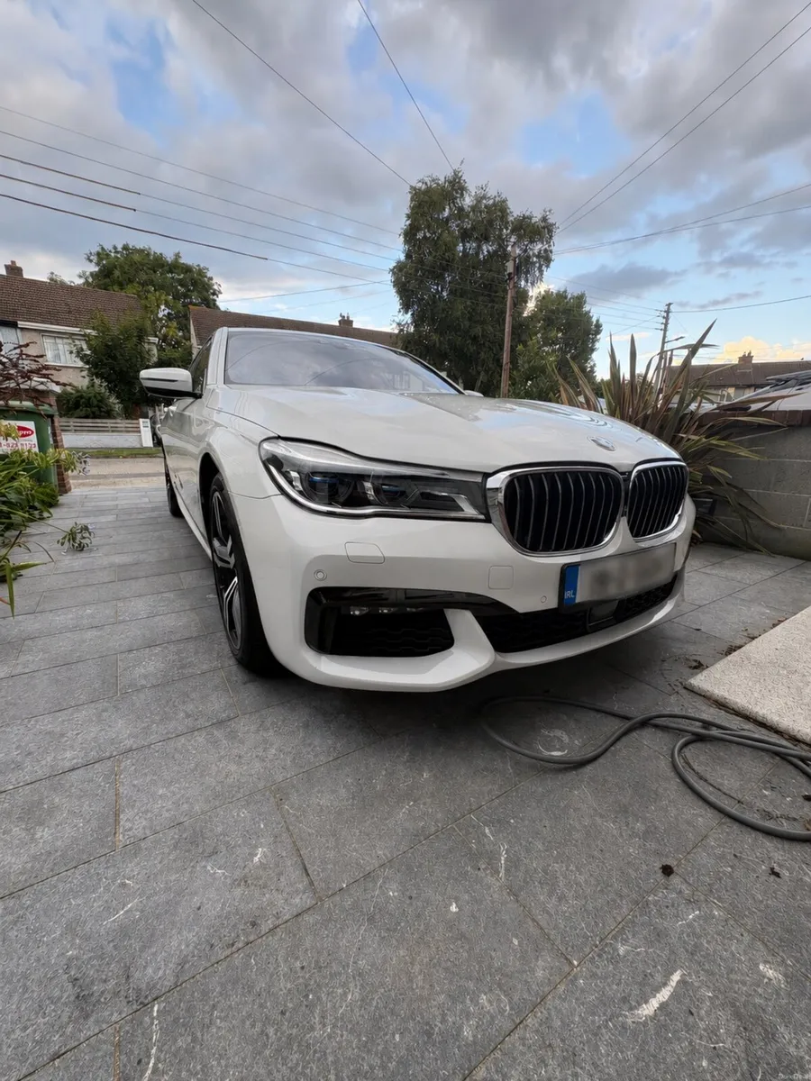 BMW 740e Msport - Image 5