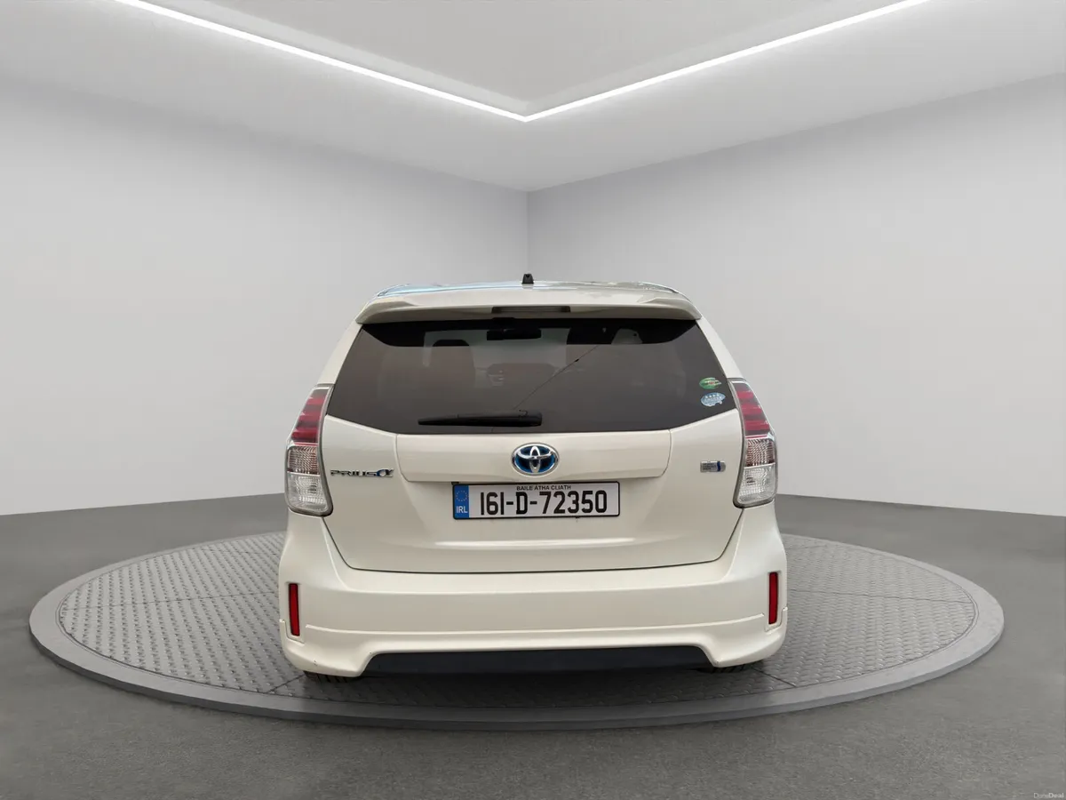 Toyota Prius Alpha 2016 *7 seater* - Image 6