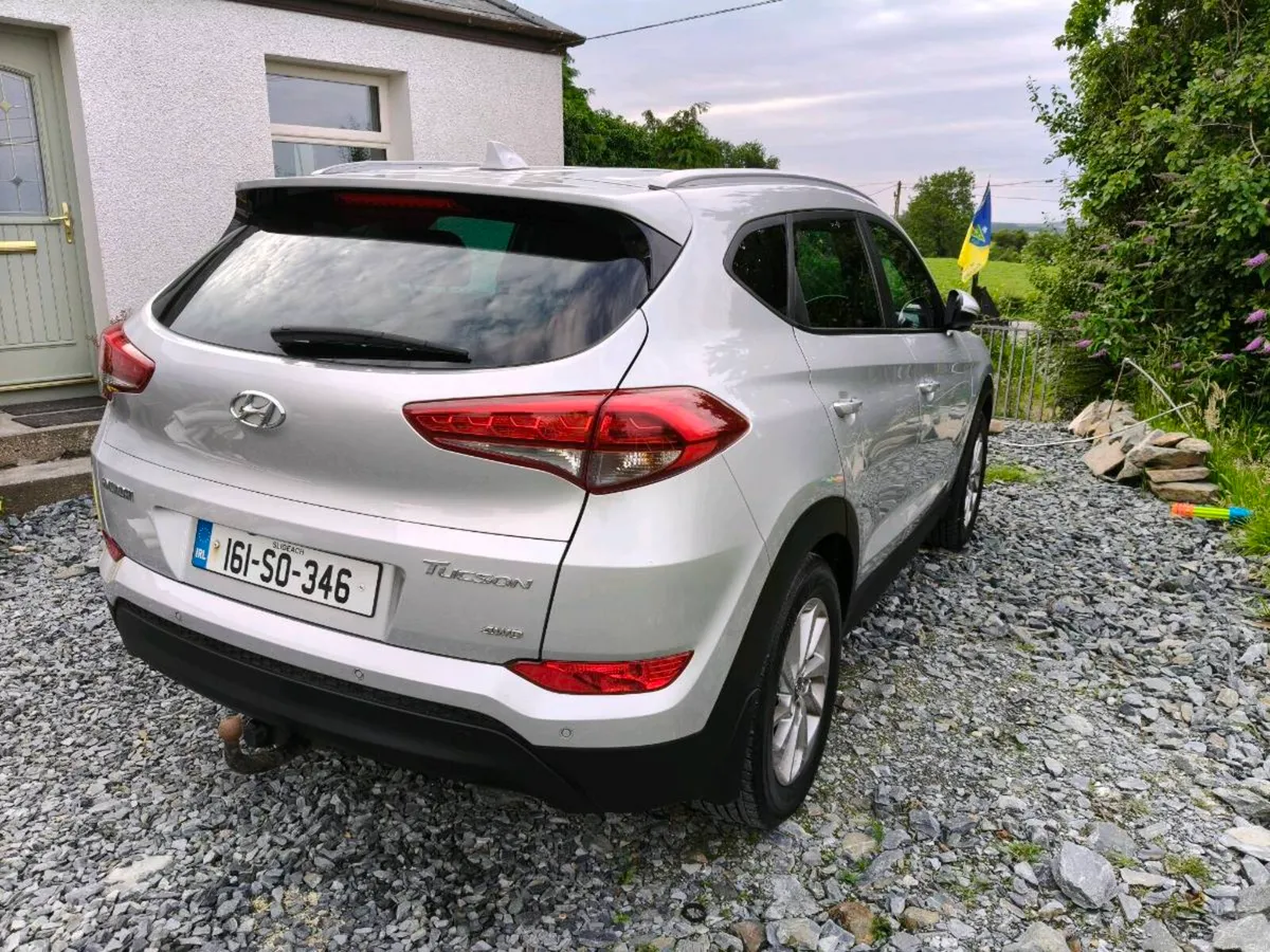 Tucson Executive 2.0 AWD - Image 3