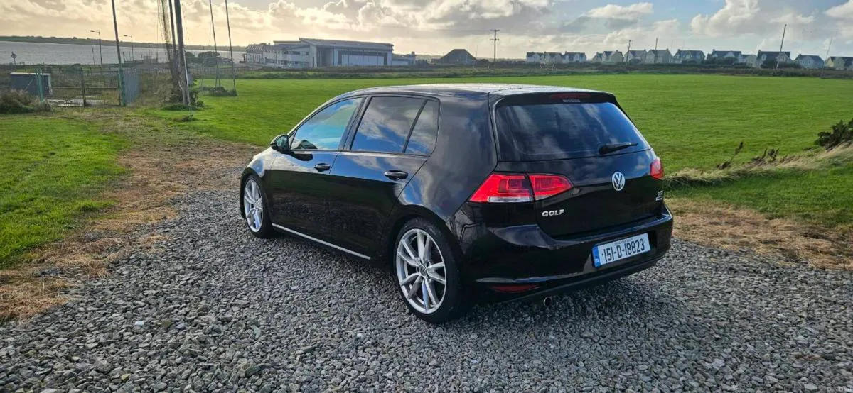 2015 Volkswagen Golf - Image 6